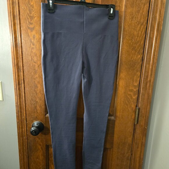 SPANX Grey Essential Shaping Leggings Size M - Picture 11 of 13